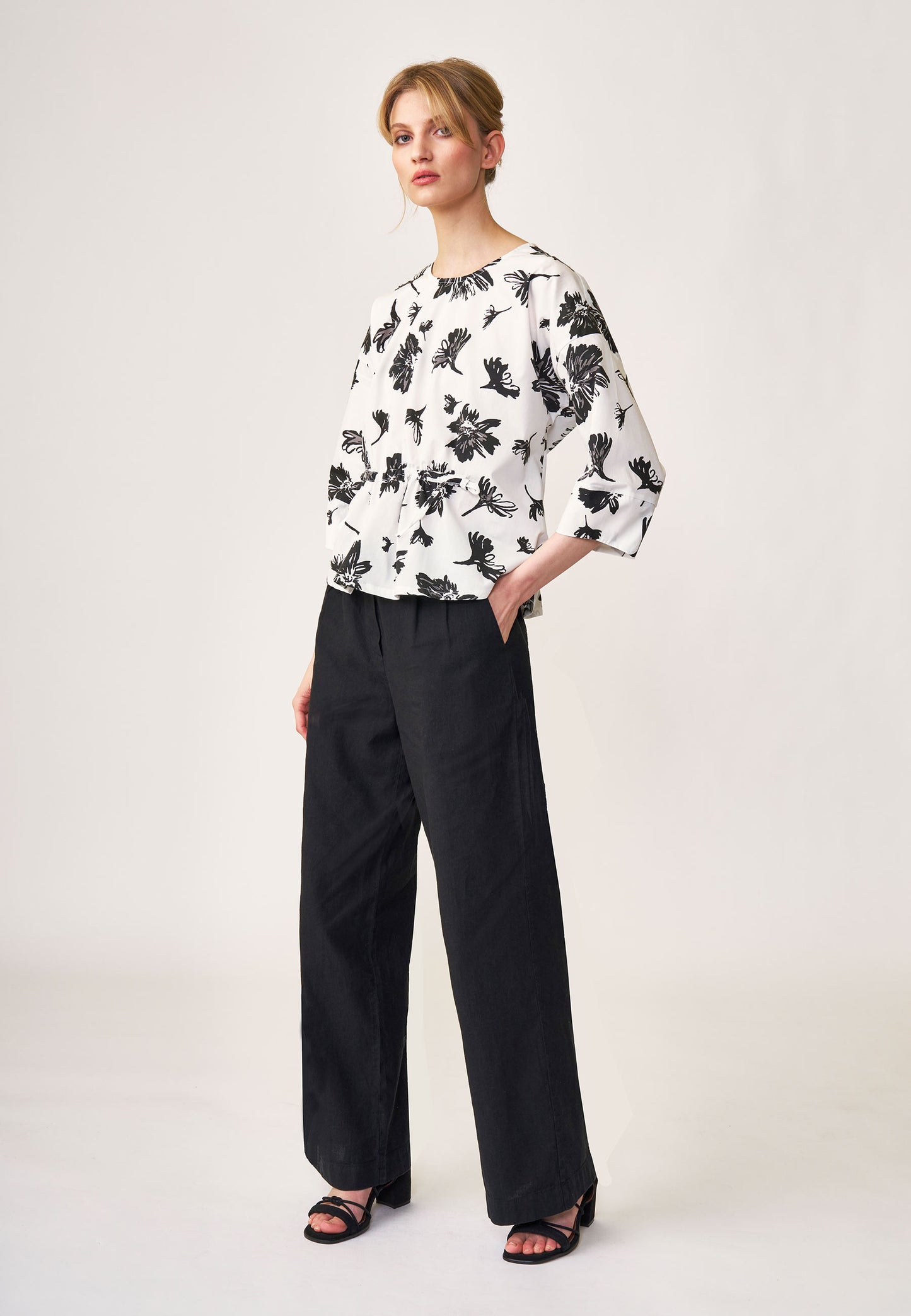 Blouse, model Jala