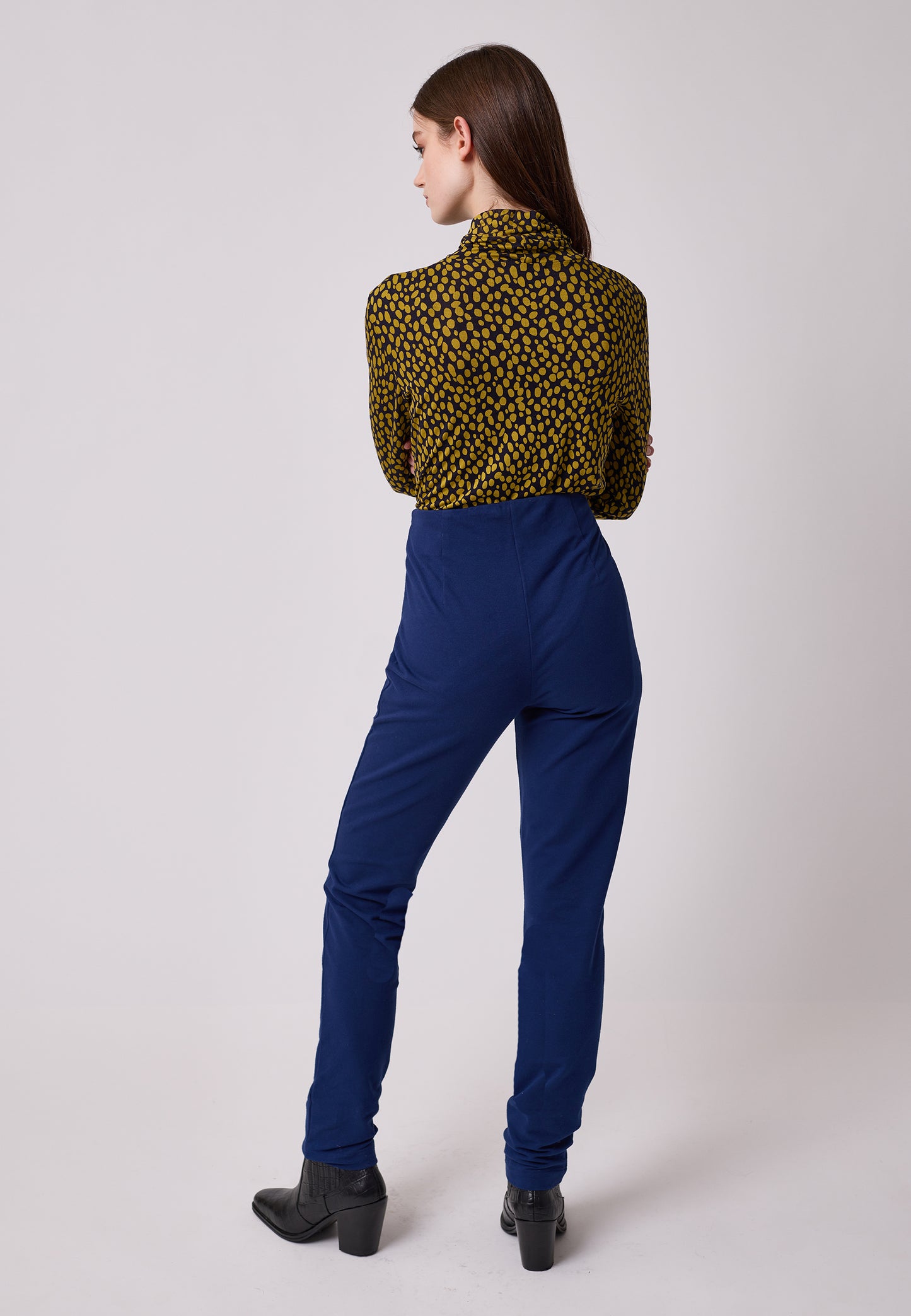 Pants, model Nola