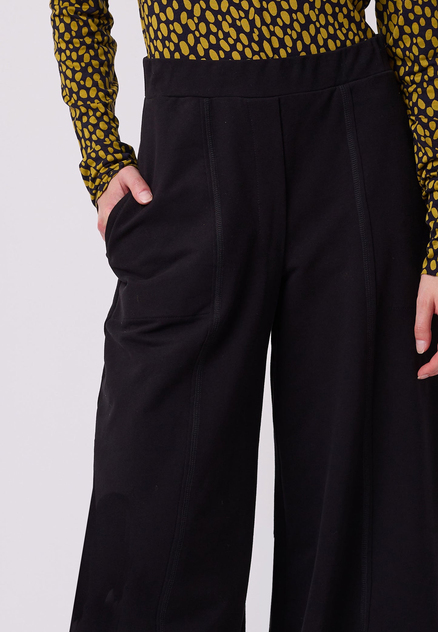 Pants, model Sanna