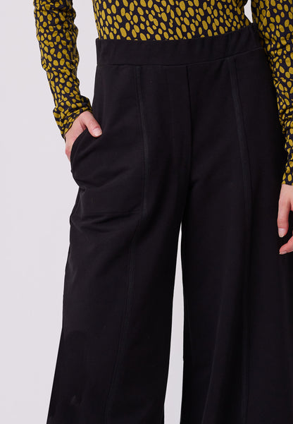 Pants, model Sanna
