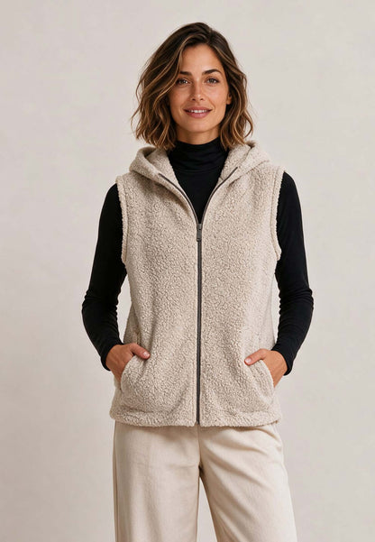 Vest, model Skylar