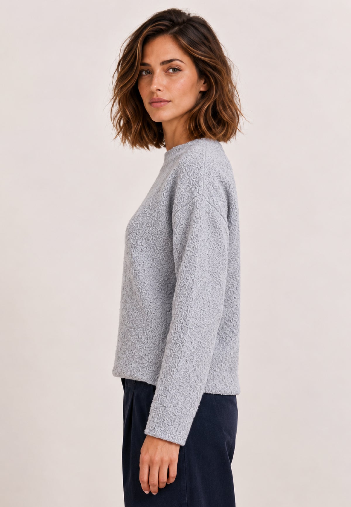 Pulli, Modell Dara