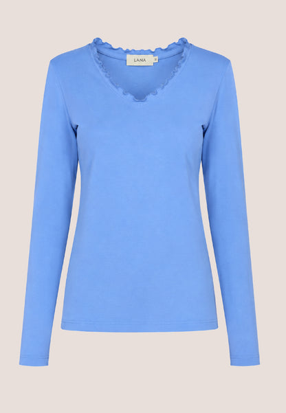 Shirt, Modell Conny in Blau mit Rundhalsausschnitt und langen Ärmeln