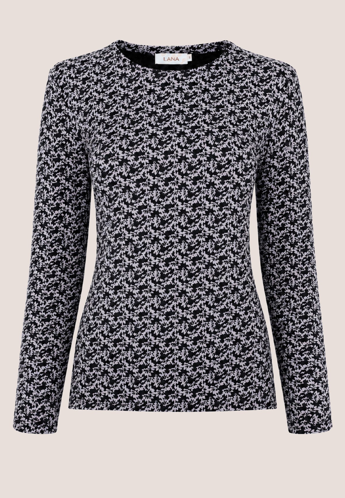 Shirt, Modell Nina mit schwarz-weißem Blumenmuster und langen Ärmeln