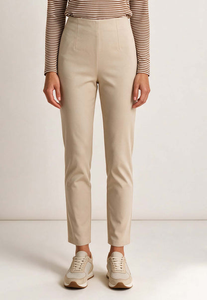 Pants, model Nola
