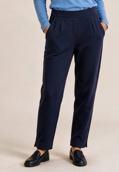 Hose, Modell Regina