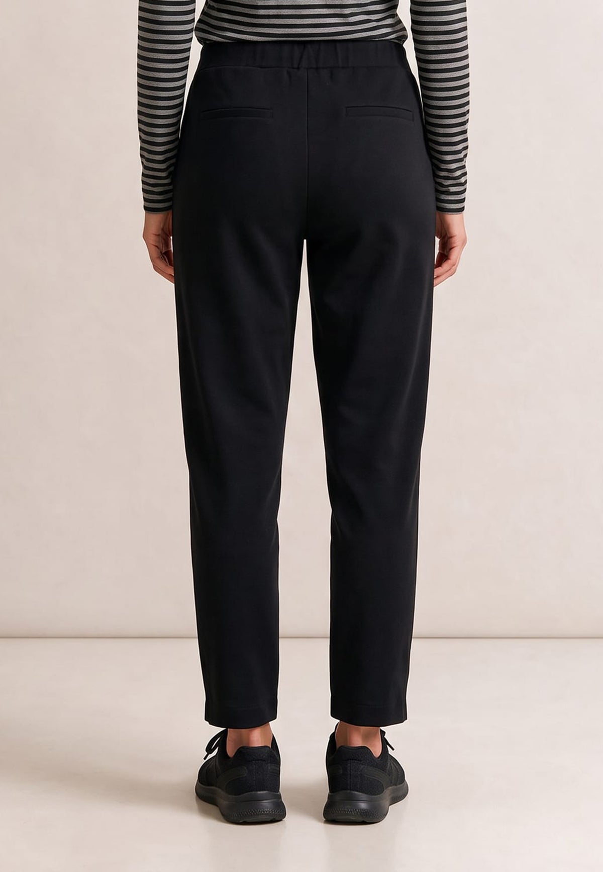 Hose, Modell Regina