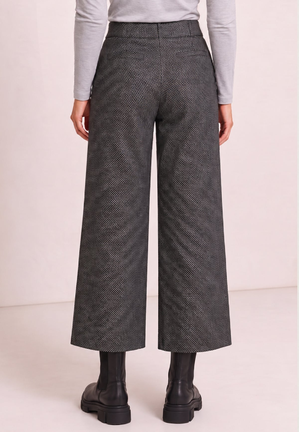 Culotte, Samara model
